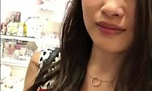 Азиатско момиче получава кремпай в домашно видео